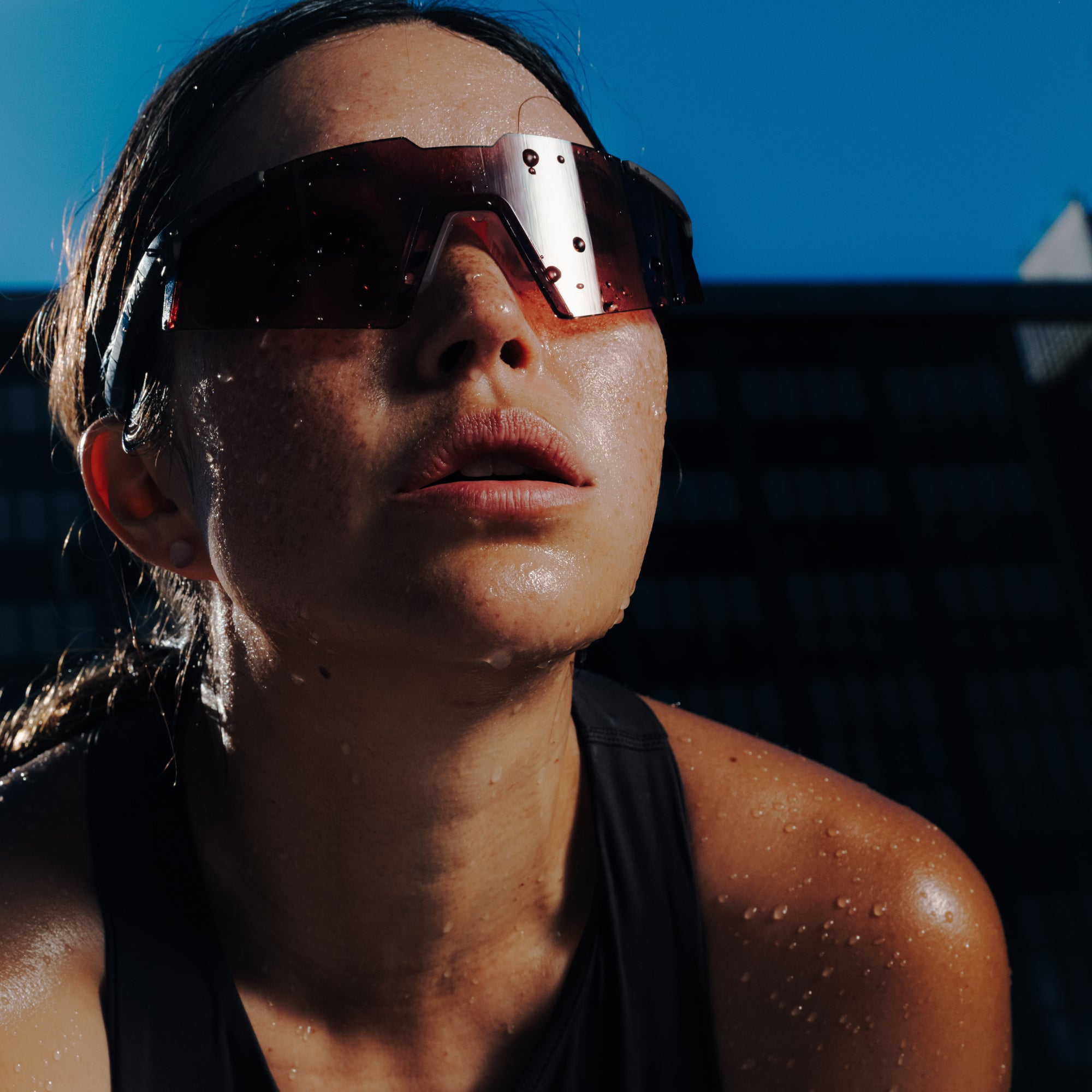 A2 Run Soft Tact Chocolate Brown/Red Gradient Lens
